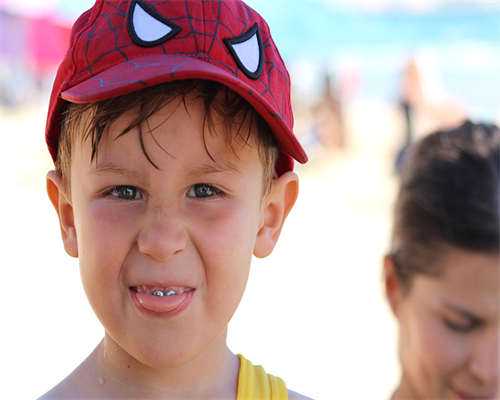 移植第九天腰感觉快断了正不正常 胚胎移植后感觉腰很酸胀是怎么回事